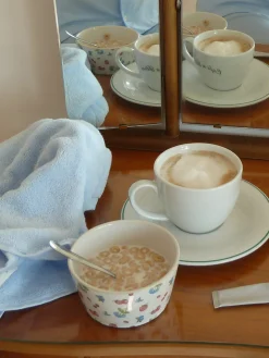 Sale Djerf Avenue All Around Bowl Small Summer Berries