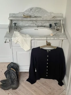 Online Djerf Avenue Amorini Cardigan Black