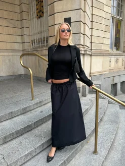 Outlet Djerf Avenue Breezy Midi Skirt Black