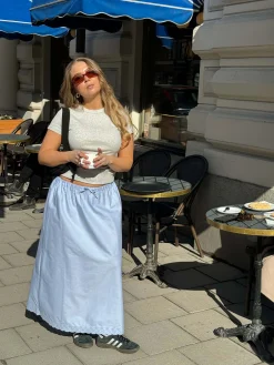 Flash Sale Djerf Avenue Breezy Midi Skirt Blue