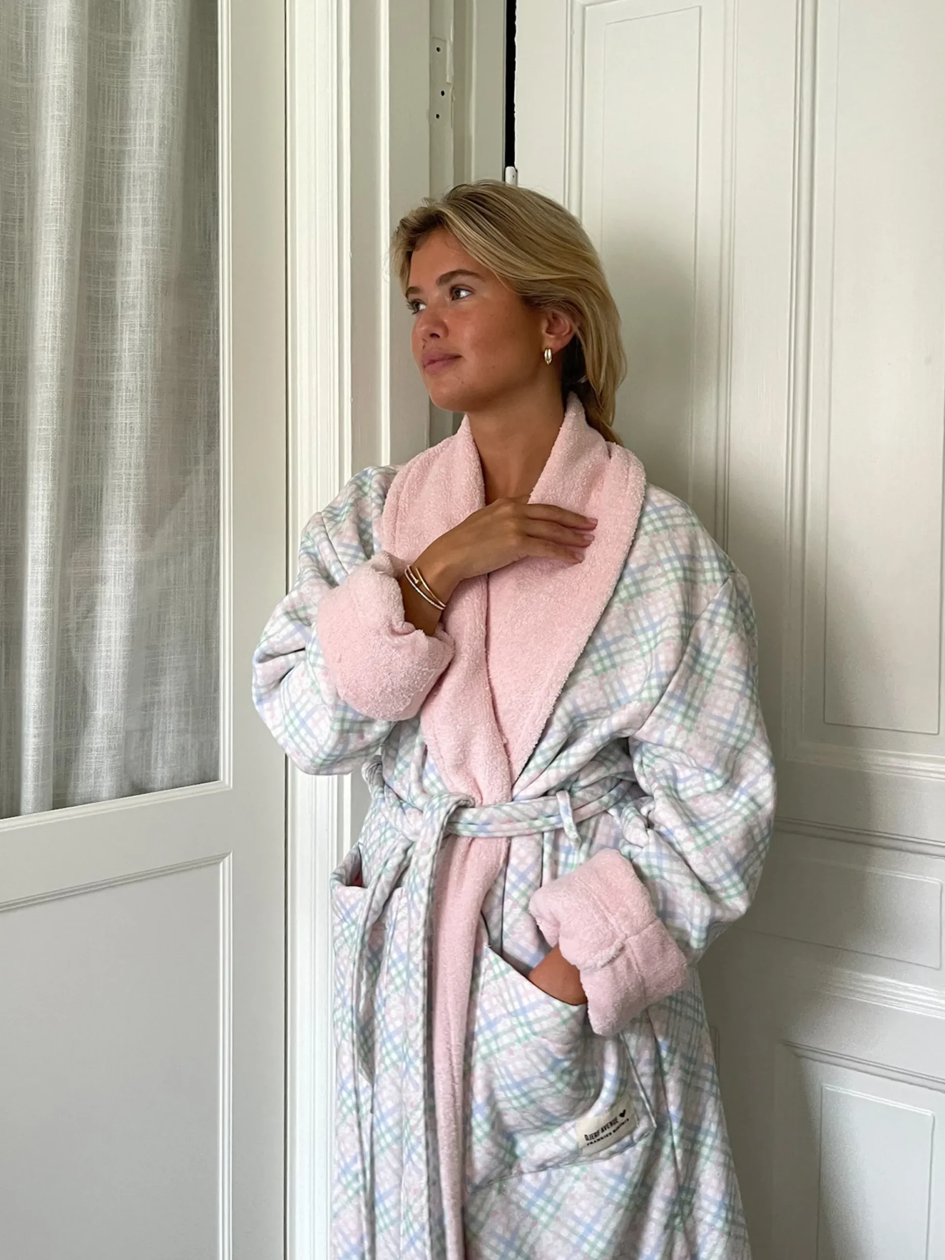 Best Sale Djerf Avenue Contrast Robe Cottage Meadow