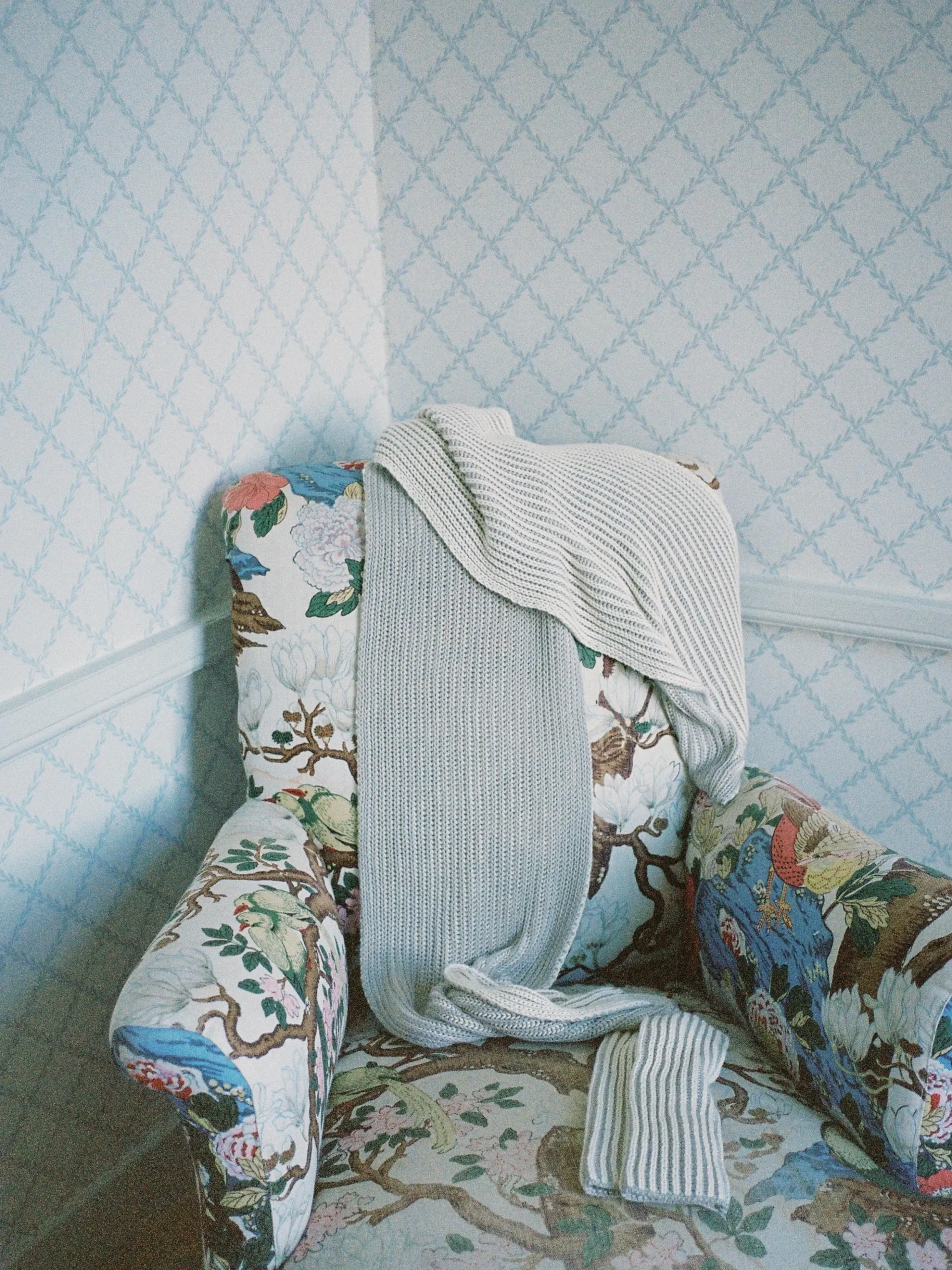 Best Sale Djerf Avenue Contrast Scarf Beige