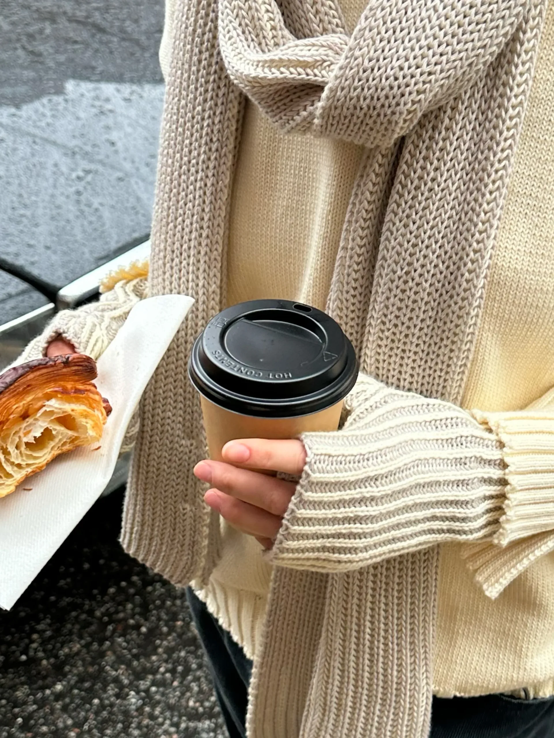 Best Sale Djerf Avenue Contrast Scarf Beige