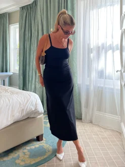 Cheap Djerf Avenue Daily Midi Dress Black