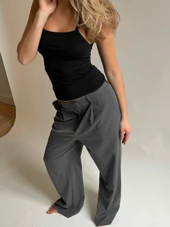 Hot Djerf Avenue Daily Tank Top Black