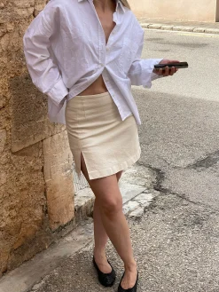 New Djerf Avenue Denim Must Have Mini Skirt Cream