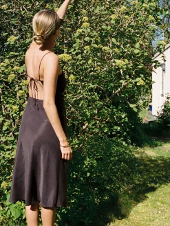 Clearance Djerf Avenue Dream Dress Midi Dark mocha