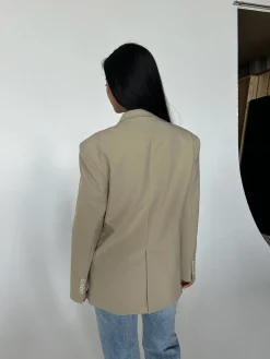 Hot Djerf Avenue Essential Blazer Greige