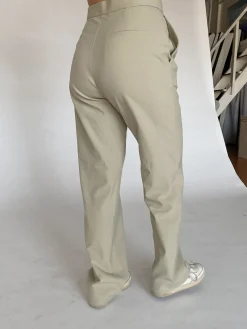 New Djerf Avenue First Choice Pants Greige