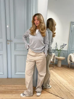 Discount Djerf Avenue Getaway Top Grey Melange