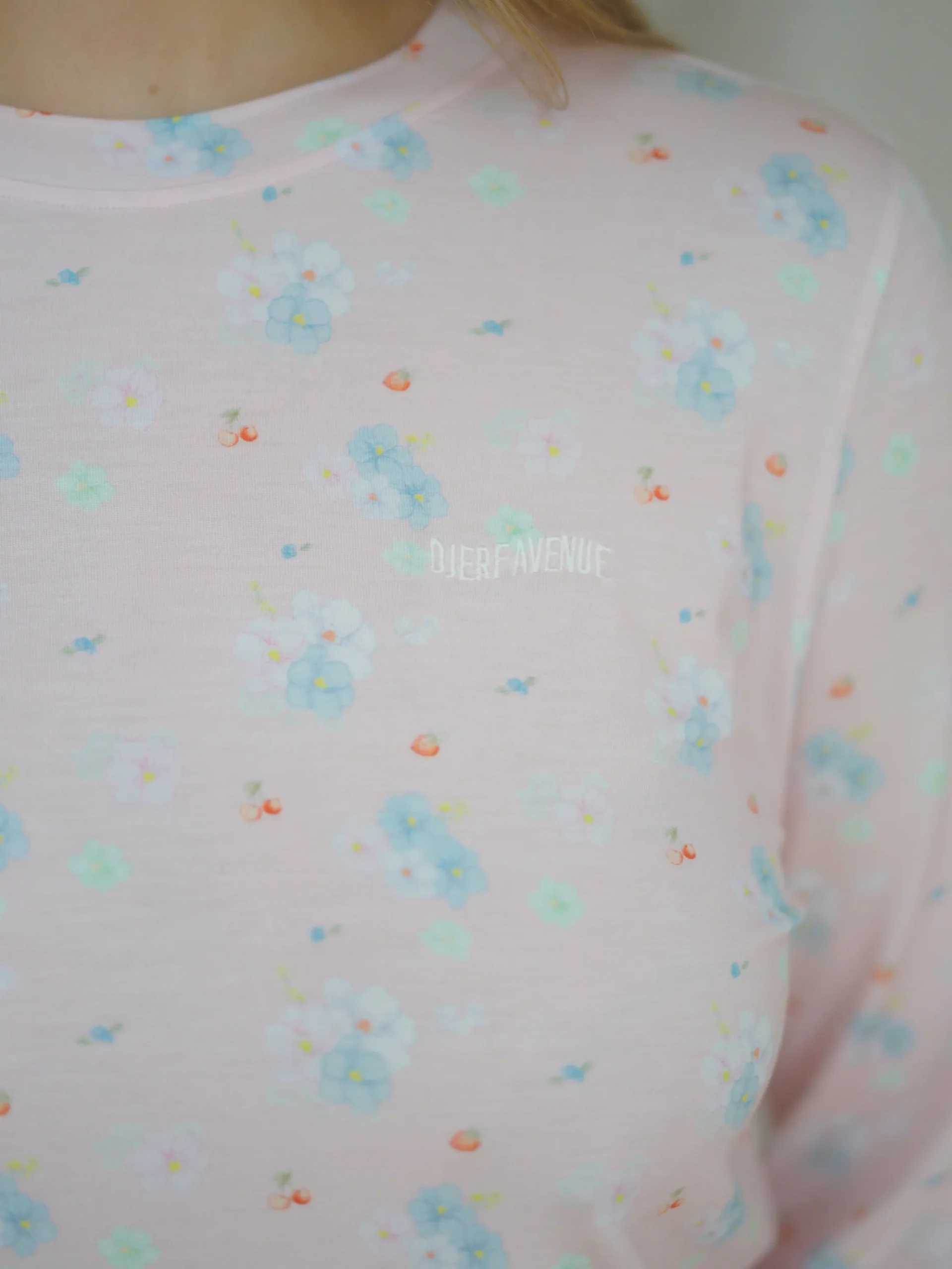 Store Djerf Avenue Go Slow Long Sleeve Top Summer Island