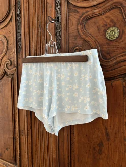 Online Djerf Avenue Go Slow Short Shorts Dream Cake