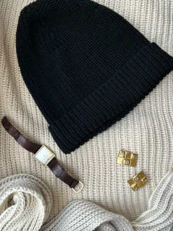 Flash Sale Djerf Avenue Knitted Beanie Black