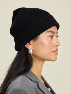 Flash Sale Djerf Avenue Knitted Beanie Black