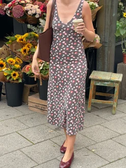 Store Djerf Avenue Midnight Dress Wild Strawberry