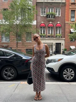 Store Djerf Avenue Midnight Dress Wild Strawberry