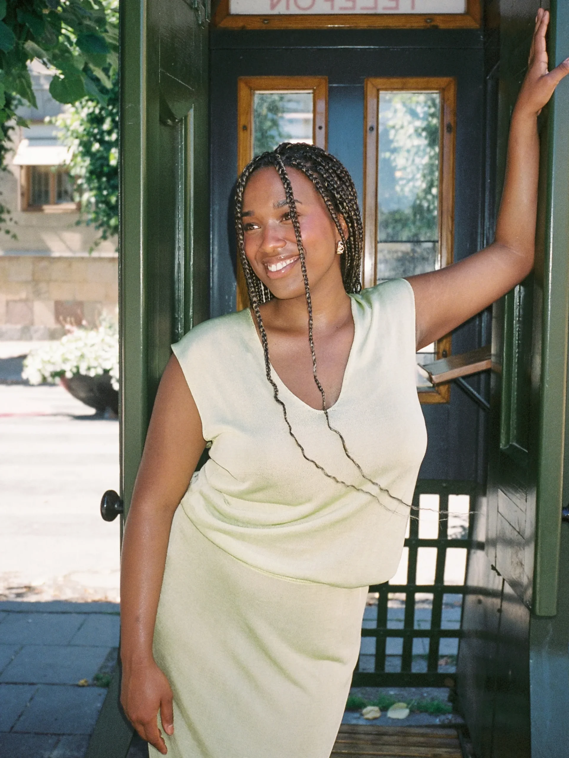 Discount Djerf Avenue Peridot V-neck Top Green