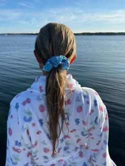 Best Sale Djerf Avenue Rainbow Scrunchie Sky