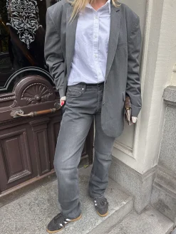 Sale Djerf Avenue Relaxed Jeans Grey - Tall