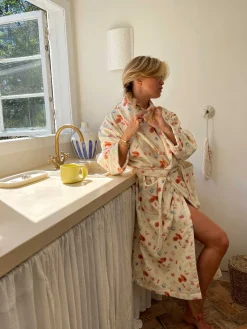 New Djerf Avenue Robe Fruit