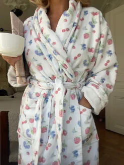 Cheap Djerf Avenue Robe Summer Berries