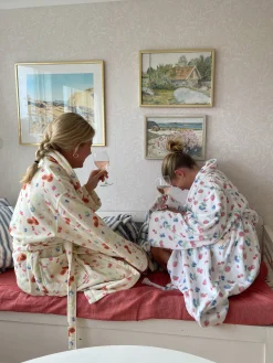 Cheap Djerf Avenue Robe Summer Berries