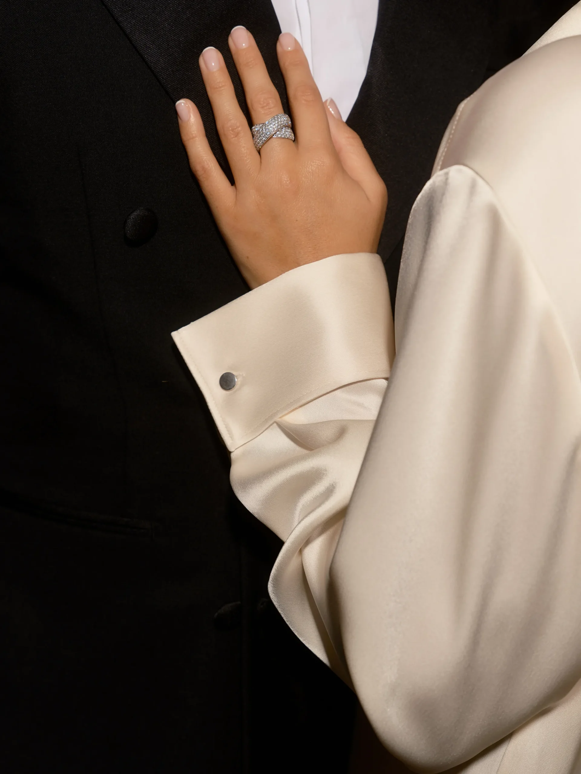 Online Djerf Avenue Satin Shirt Ivory