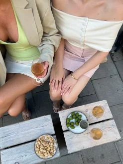 Best Sale Djerf Avenue Selenite Off Shoulder Top Cream