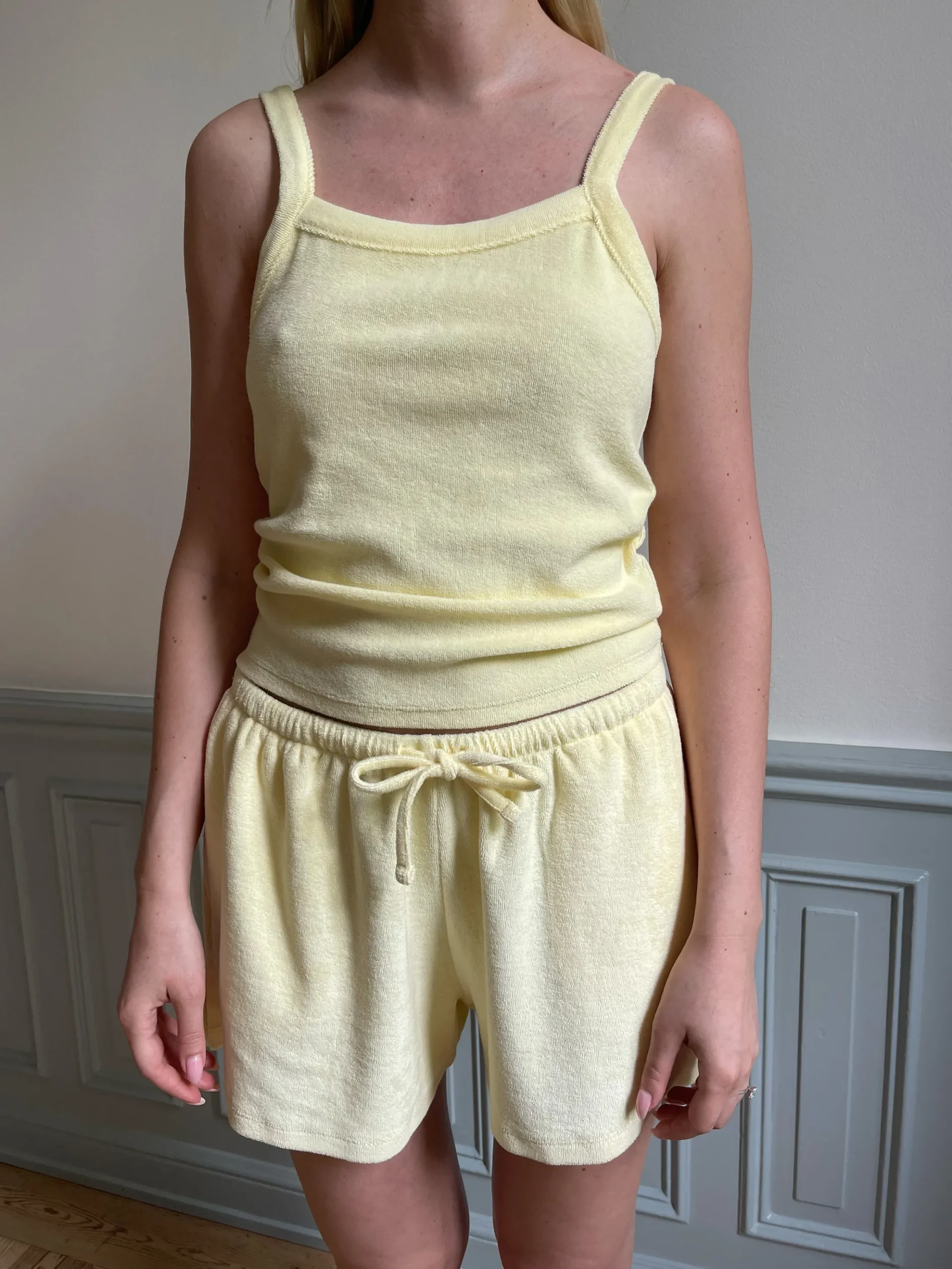 Online Djerf Avenue Terry Shorts Baby Sun