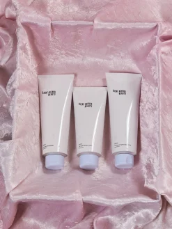 Online Djerf Avenue The Breezy Weightless Kit