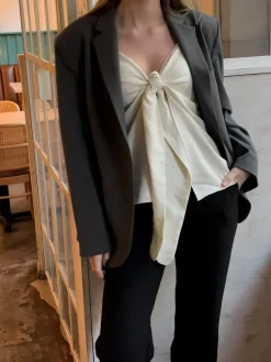 Online Djerf Avenue Tie Tank Top Cloud