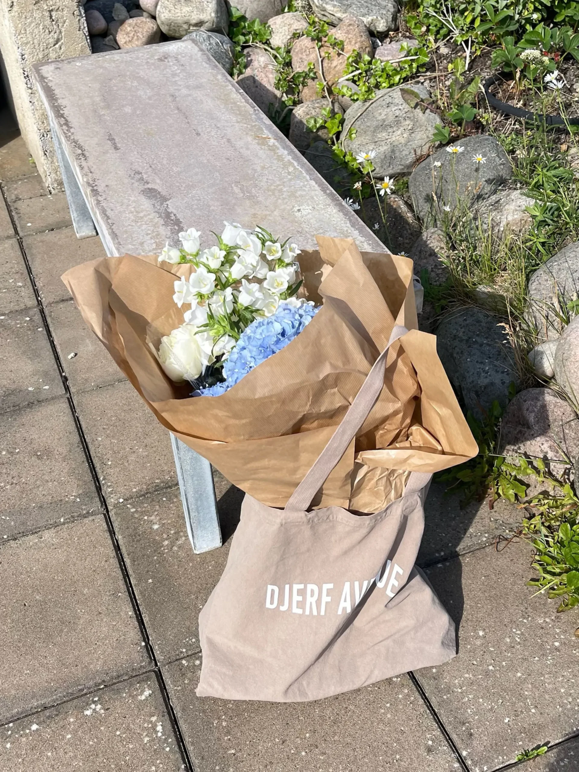 Fashion Djerf Avenue Tote Bag Oat