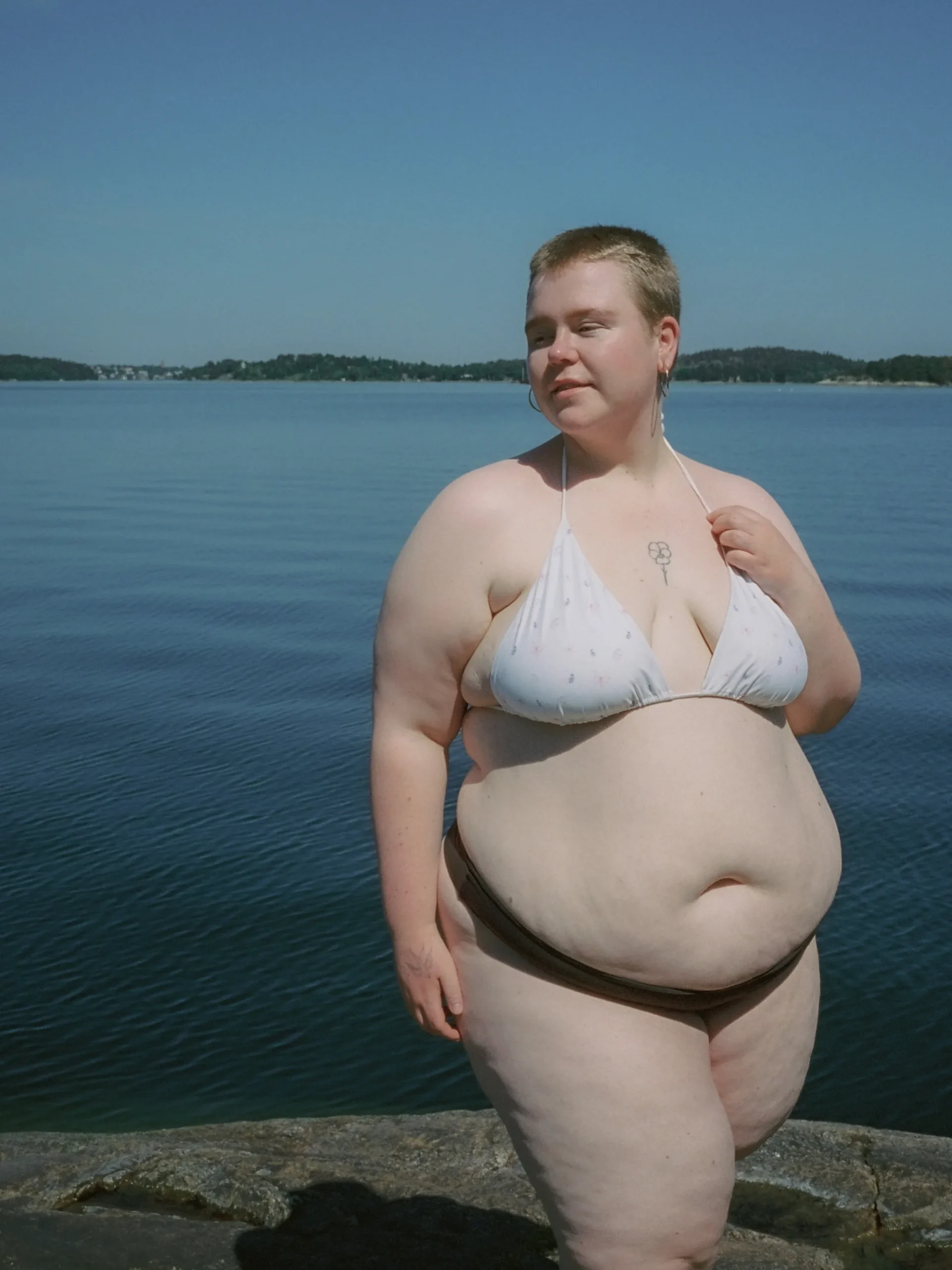 Outlet Djerf Avenue Triangle Top Butterfly