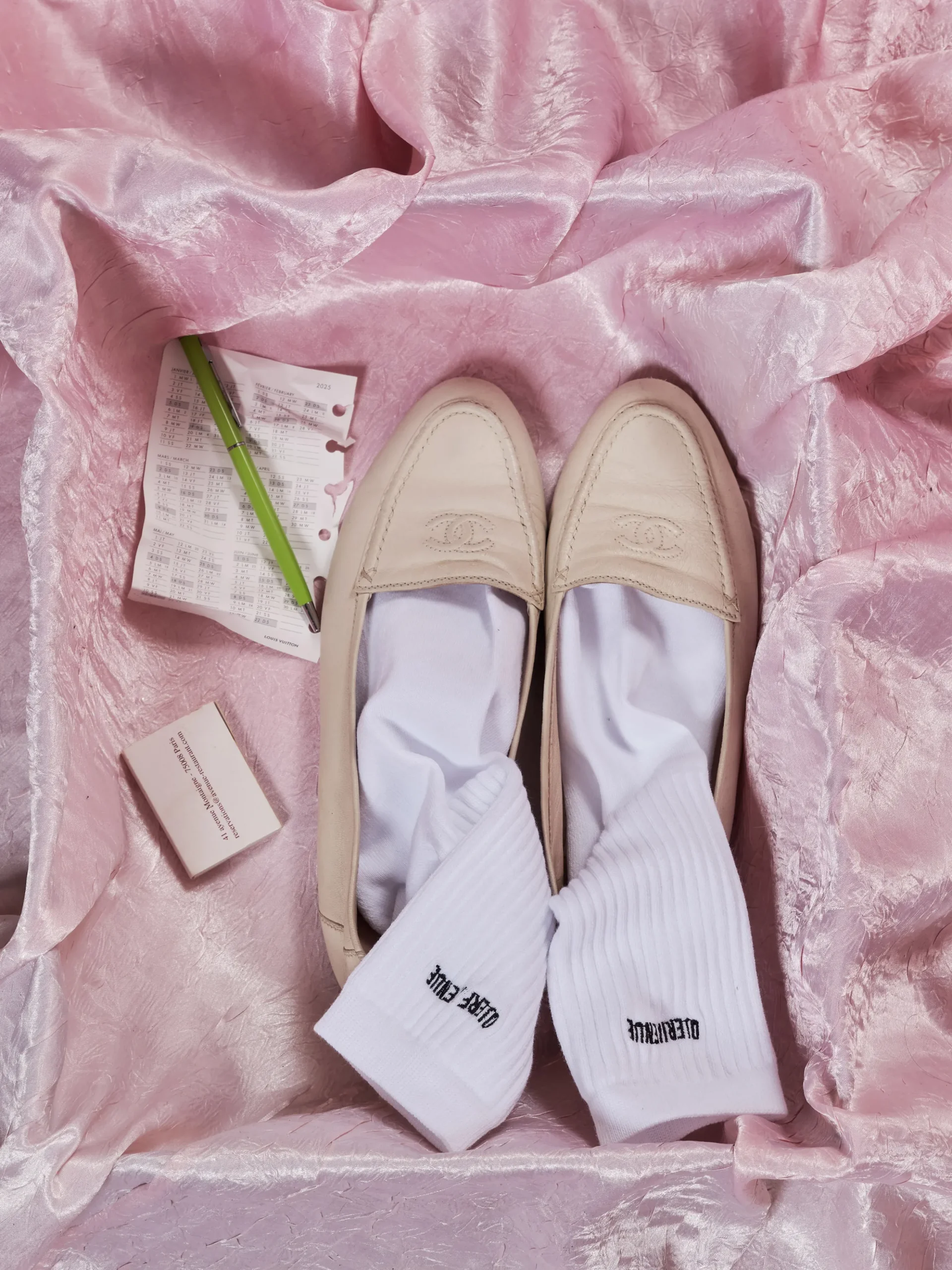 Shop Djerf Avenue Tube Socks White/Black