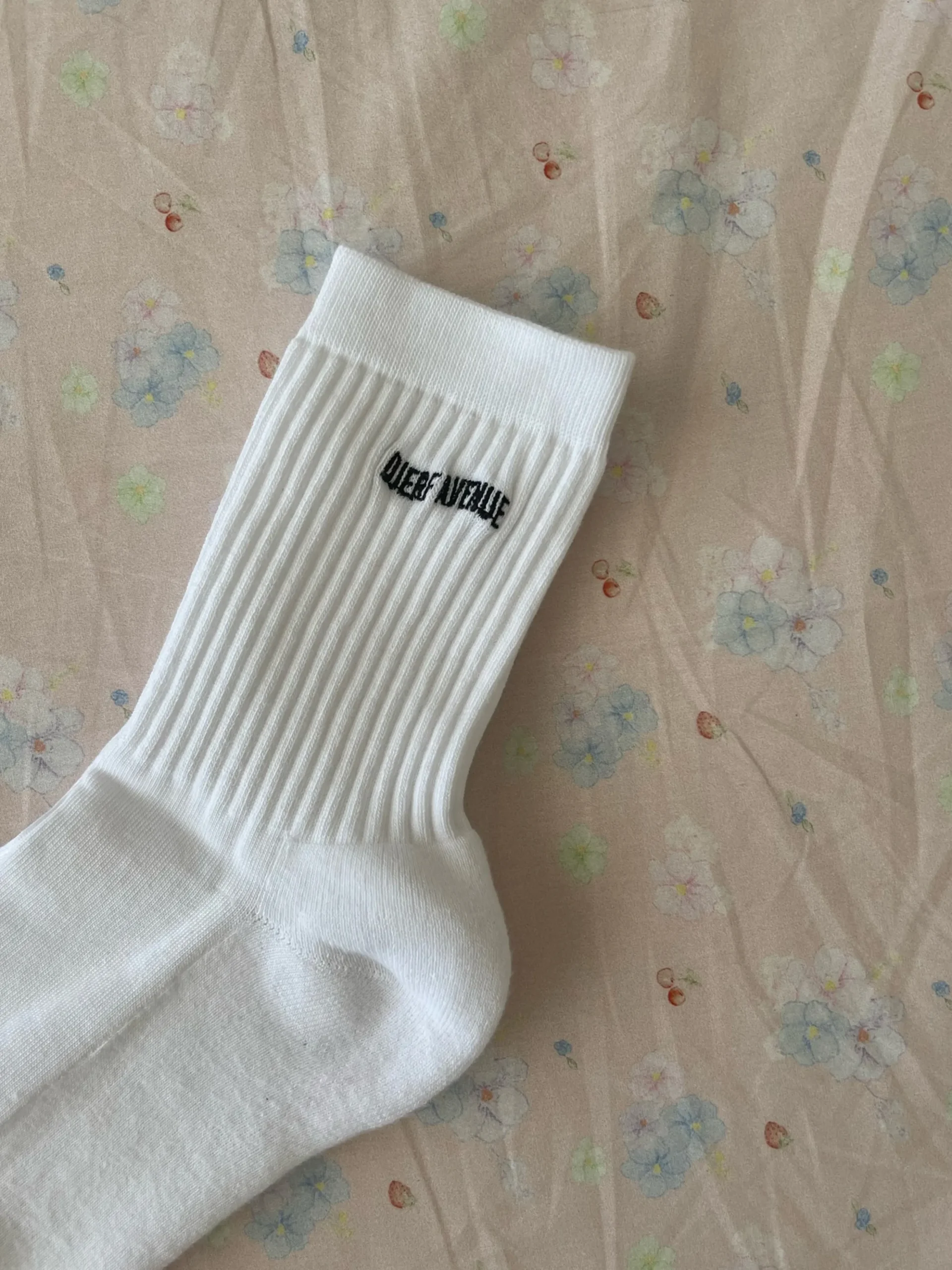 Shop Djerf Avenue Tube Socks White/Black