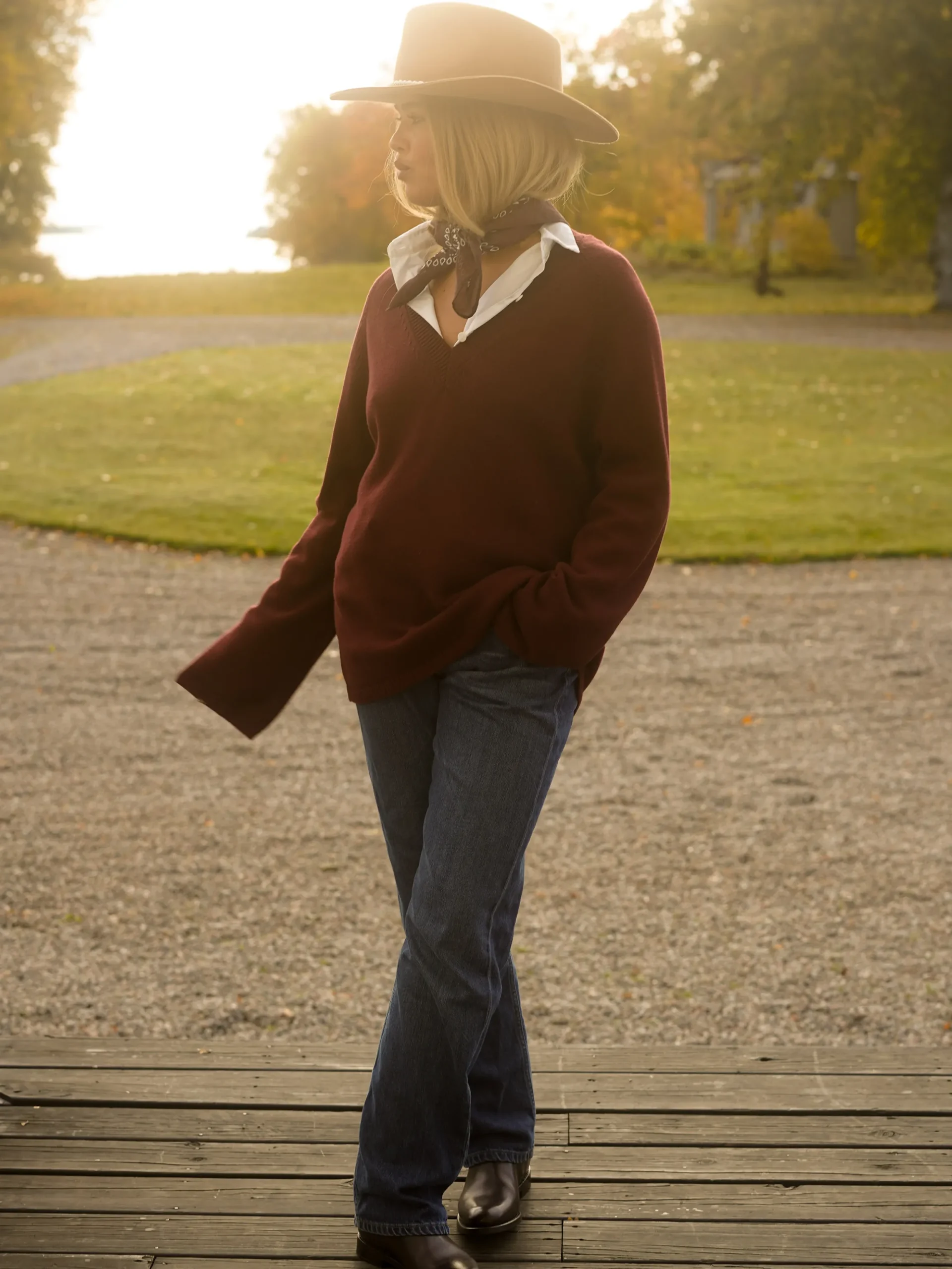 Cheap Djerf Avenue V-neck Sweater Burgundy